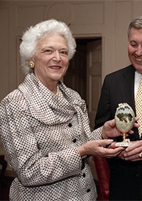1989 Commemorative Egg presentation