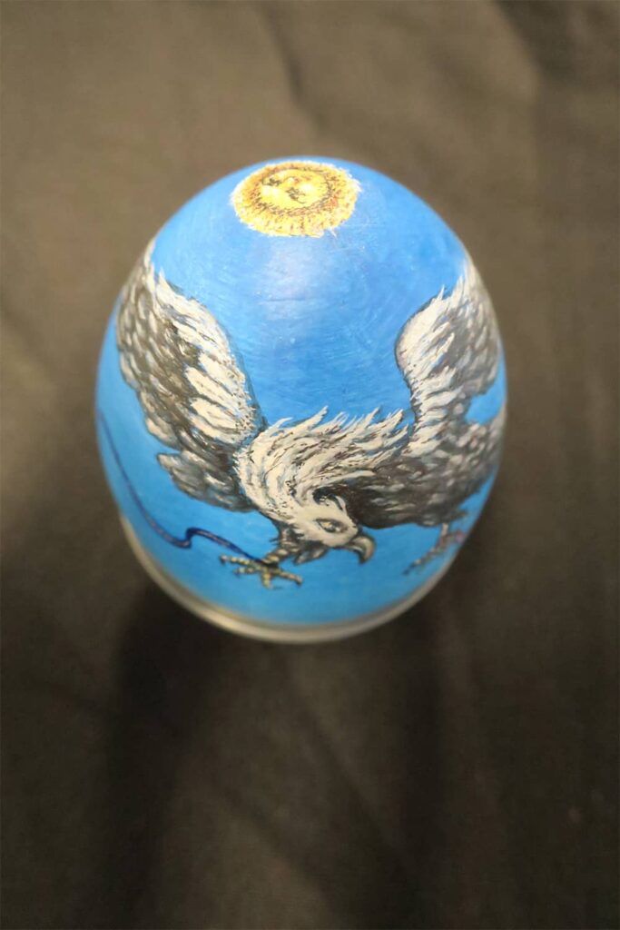 1995 Commemorative Egg - top view