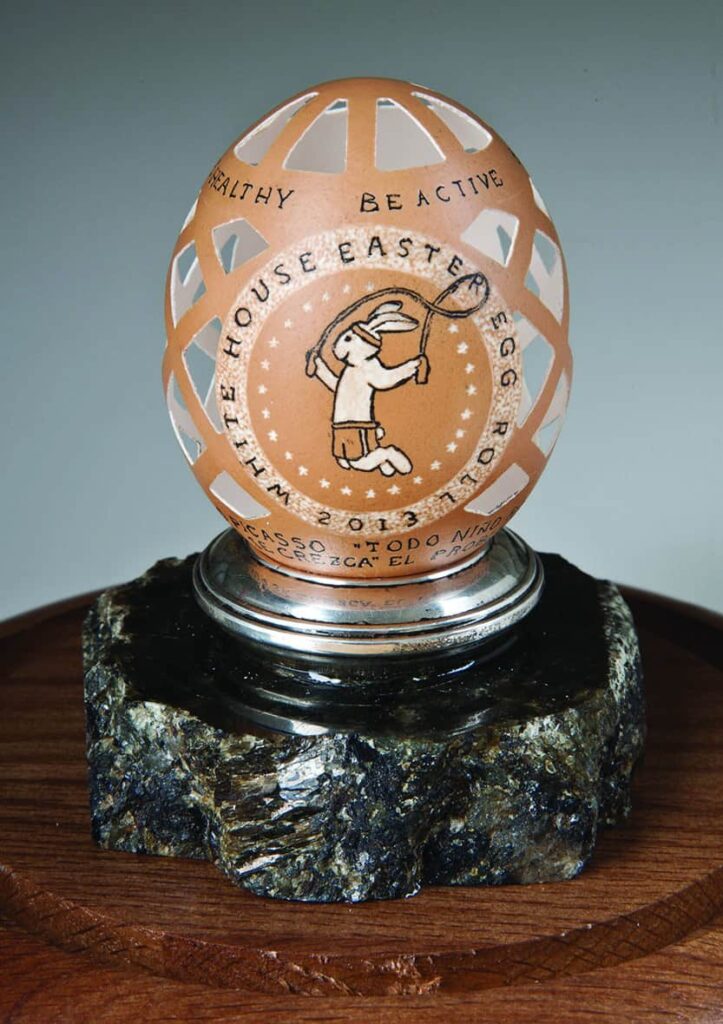 2013 Commemorative Egg - front